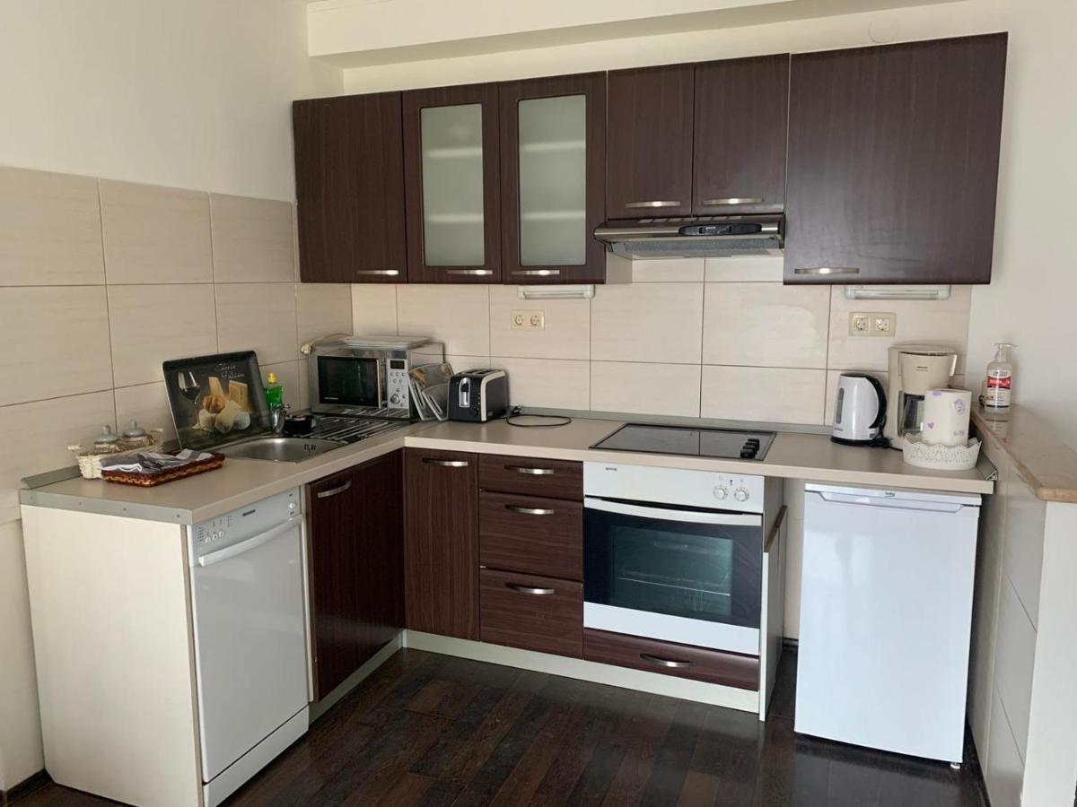 Apartments Diana Opatija Bagian luar foto