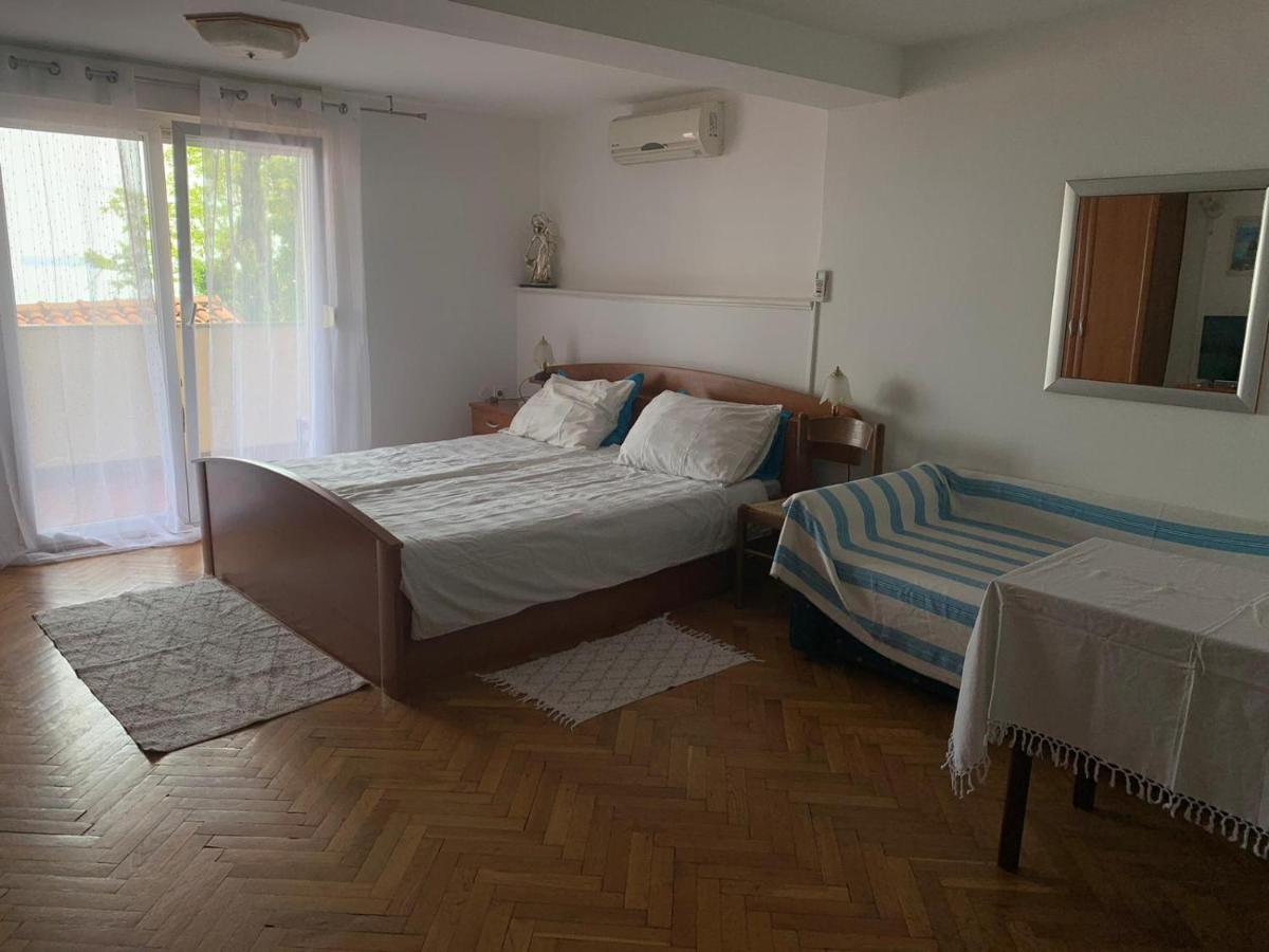 Apartments Diana Opatija Bagian luar foto